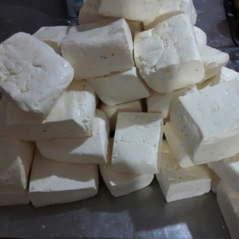 همه چیز درباره پنیر محلی سبلان؛ تفاوت پنیر گوسفندی و گاوی، خرید آنلاین