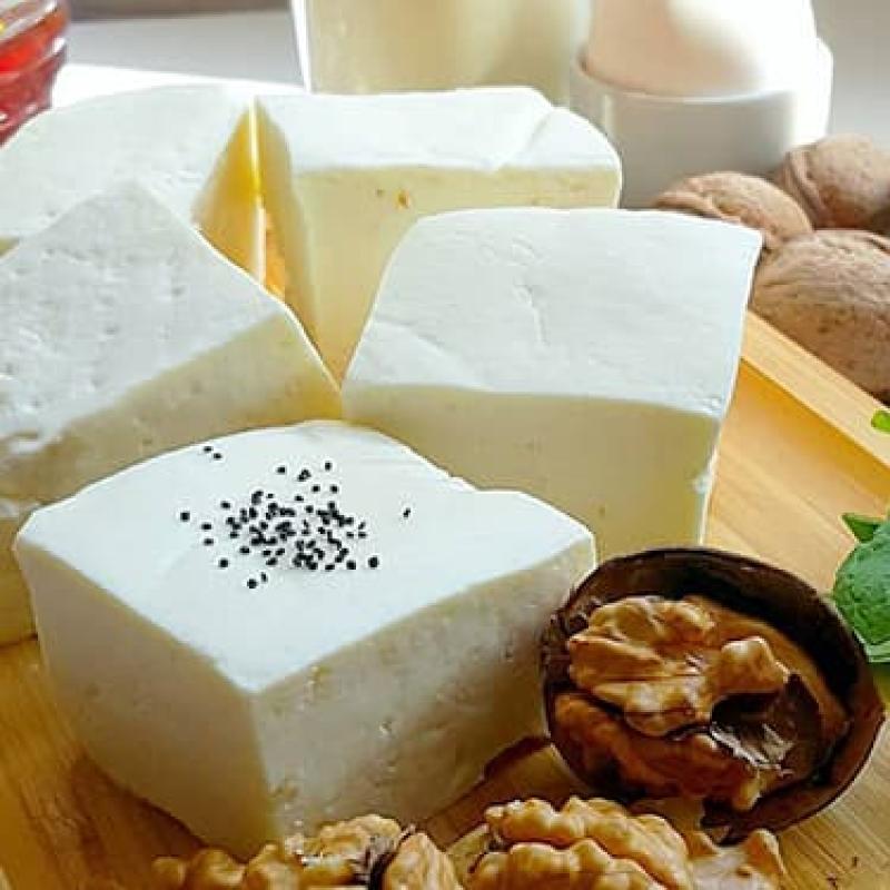 پنیر محلی گاوی سبلان | سوغاتی اصیل با خواص پروبیوتیک